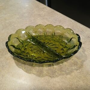 Anchor Hocking Advacodo Green Scalloped Dish